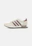 adidas Originals LA Trainer OG στα €40,00 (-64%)
